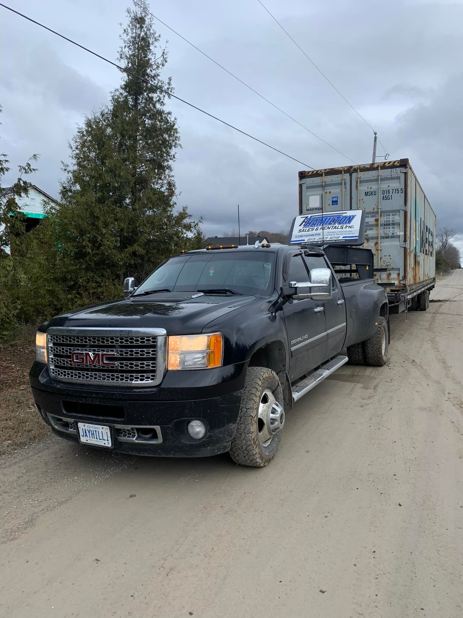 Used 40' High Cube Container